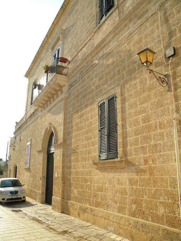 Palazzo Bitonti Gagliano del Capo Exterior foto